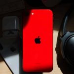 iphone-se-is-the-sole-winner-amid-a-gloomy-smartphone-market