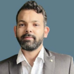 how-a-battle-with-hairfall-led-to-the-emergence-of-a-new-veda-–-hairveda