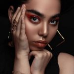 dove-blackout-mirror-reflects-real-beauty