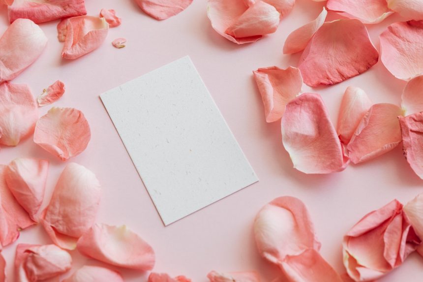 Get Your Valentine's Text Messages Right On WhatsApp: Tips Based on Your Zodiac
