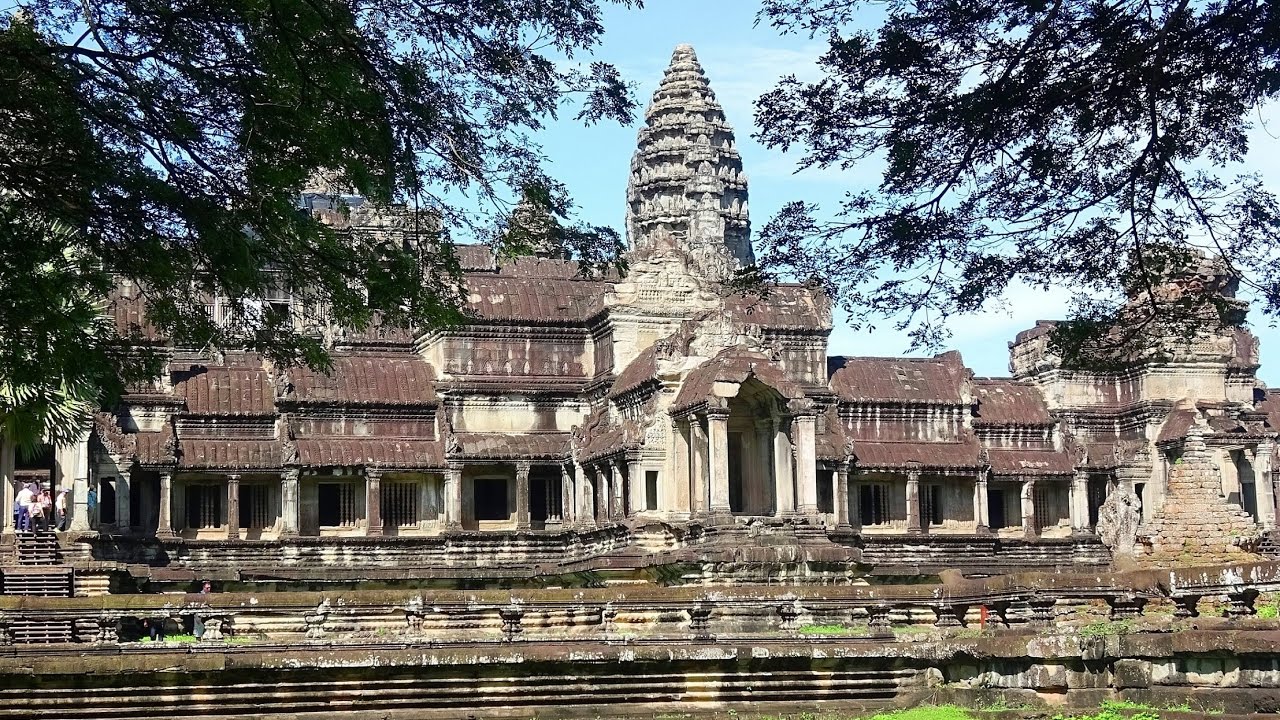 Angkor Thom and Angkor Wat in Cambodia