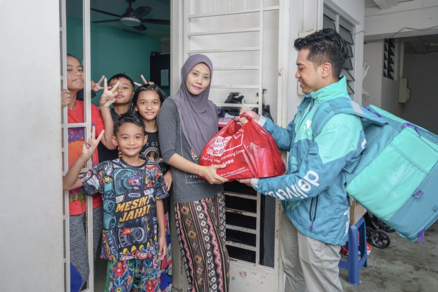 Deliveroo’s ‘Full Life’ Campaign: Fighting Hunger & Poverty With Food From The Heart