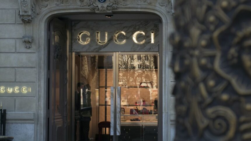 Gucci's Dramatic Fashion Fusion: Ancient Palace Meets Modern Style in Seoul 