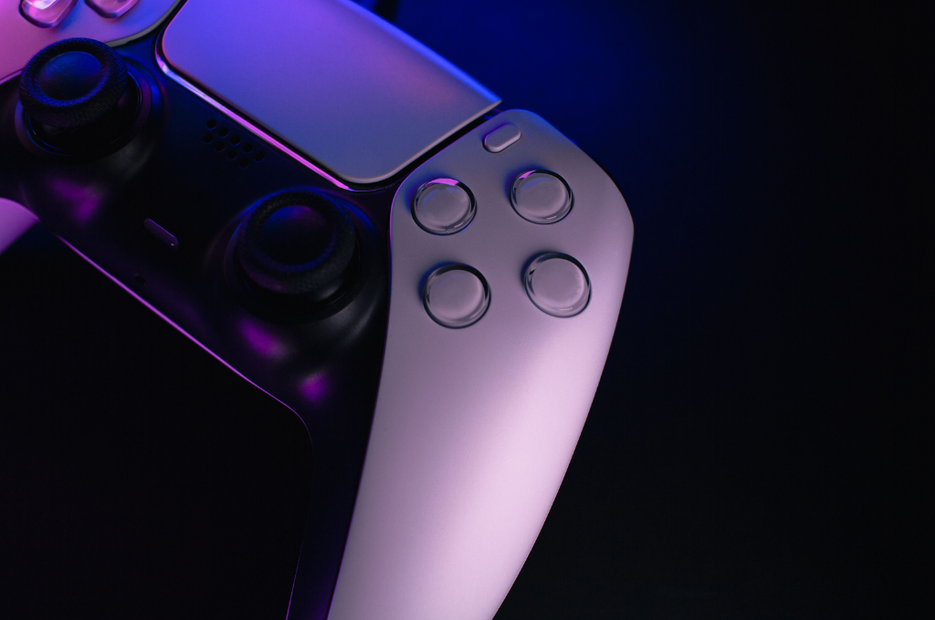 Sony define meta ambiciosa de vendas do PS5 e novo dispositivo portátil  para jogos