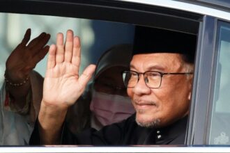 PM Anwar