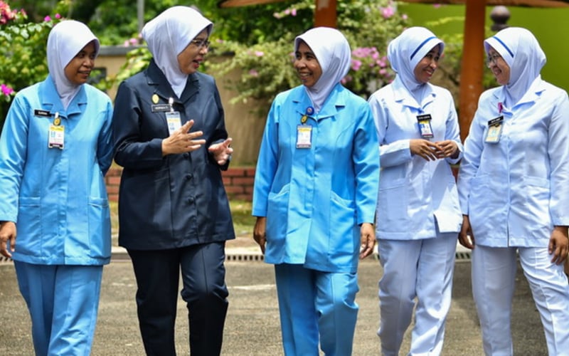 MMA-Defends-Nurse-Uniforms-Amid-Controversy-over-Compliance-with-Shariah