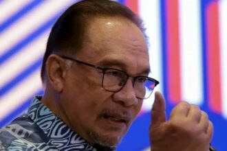 Anwar Ibrahim Dismisses PN's 'Envy Disease'