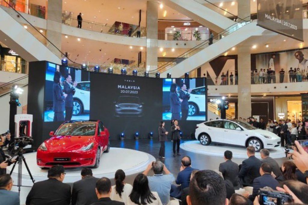 Tesla officially hosted a vehicle launch event in Malaysia today