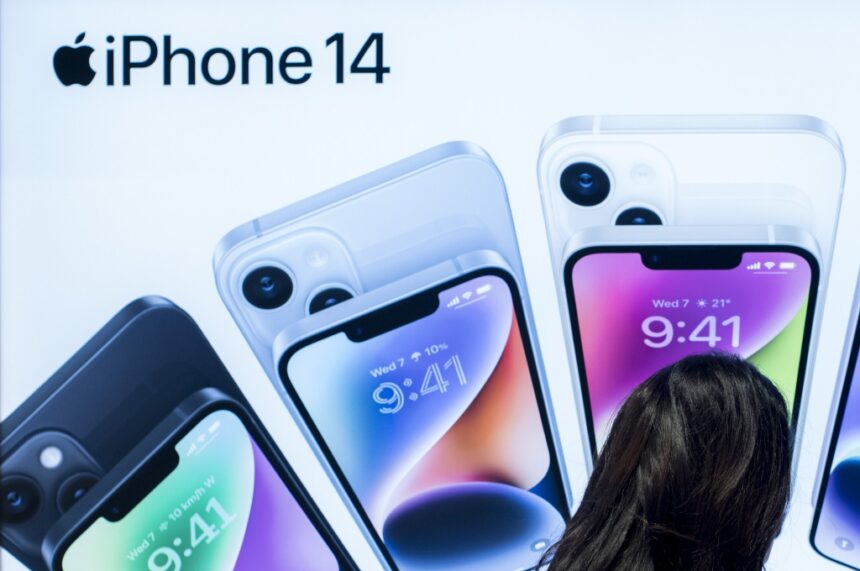 Apple-Eyes-Indias-Growth-A-Shift-in-iPhone-Production-for-2023