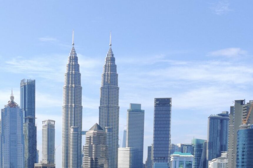 Malaysias-Economic-Transformation-An-Optimistic-Future-Powered-by-High-Impact-Investment