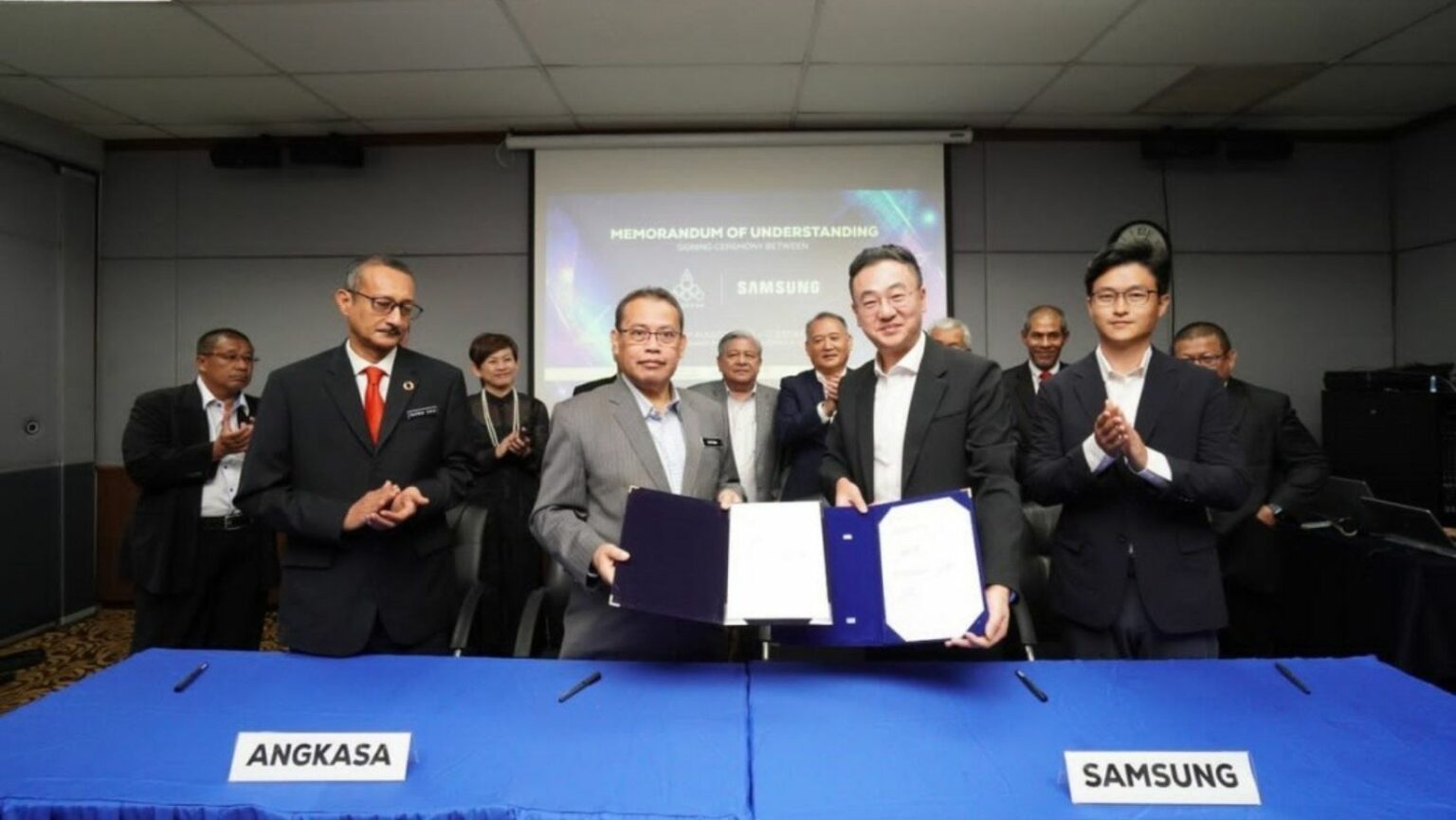 Samsung Malaysia and Angkasa