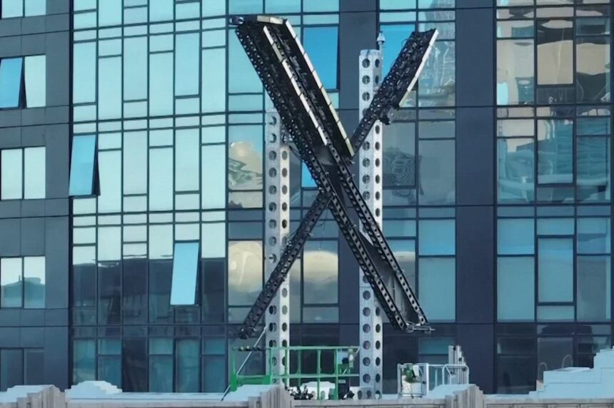 Twitters-Rebranding-Clash-The-Tale-of-the-Towering-X