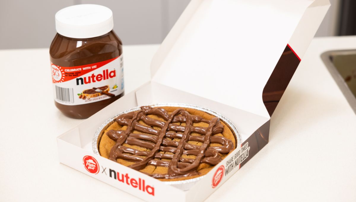 Pizza-Huts-Latest-Creation-The-Loaded-Cookie-with-NUTELLA®