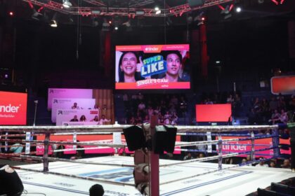 Tinder® brings combat sports lovers together with its first-ever ‘Single’s Cam’ at Rajadamnern Stadium in Thailand