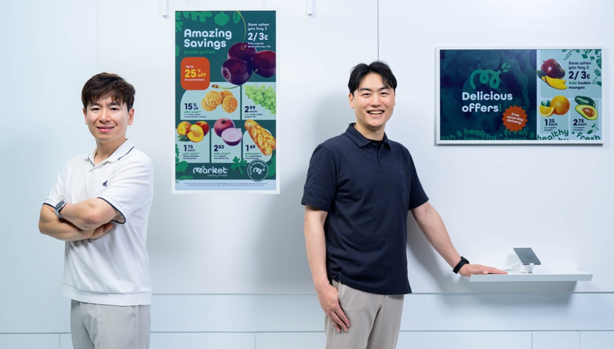 Samsung Color E-Paper digital signage 2.5M colors